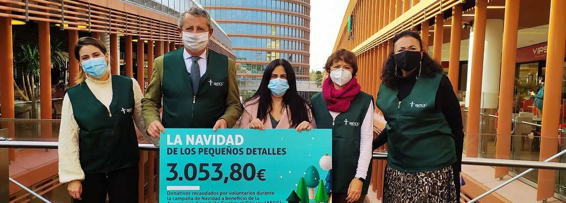 El Centro Comercial TORRE SEVILLA y la AECC recaudan más de 3.000 euros durante la campaña de Navidad 