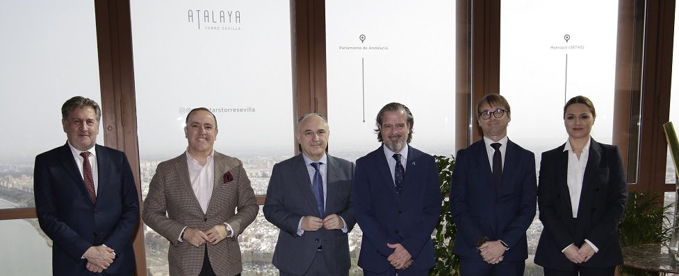 La Terraza-Mirador Atalaya TORRE SEVILLA iluminará el cielo hispalense con un espectáculo de luz