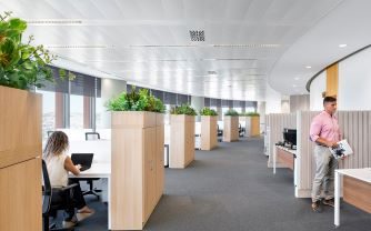 La firma sevillana de energías renovables Bester estrena oficina en TORRE SEVILLA 